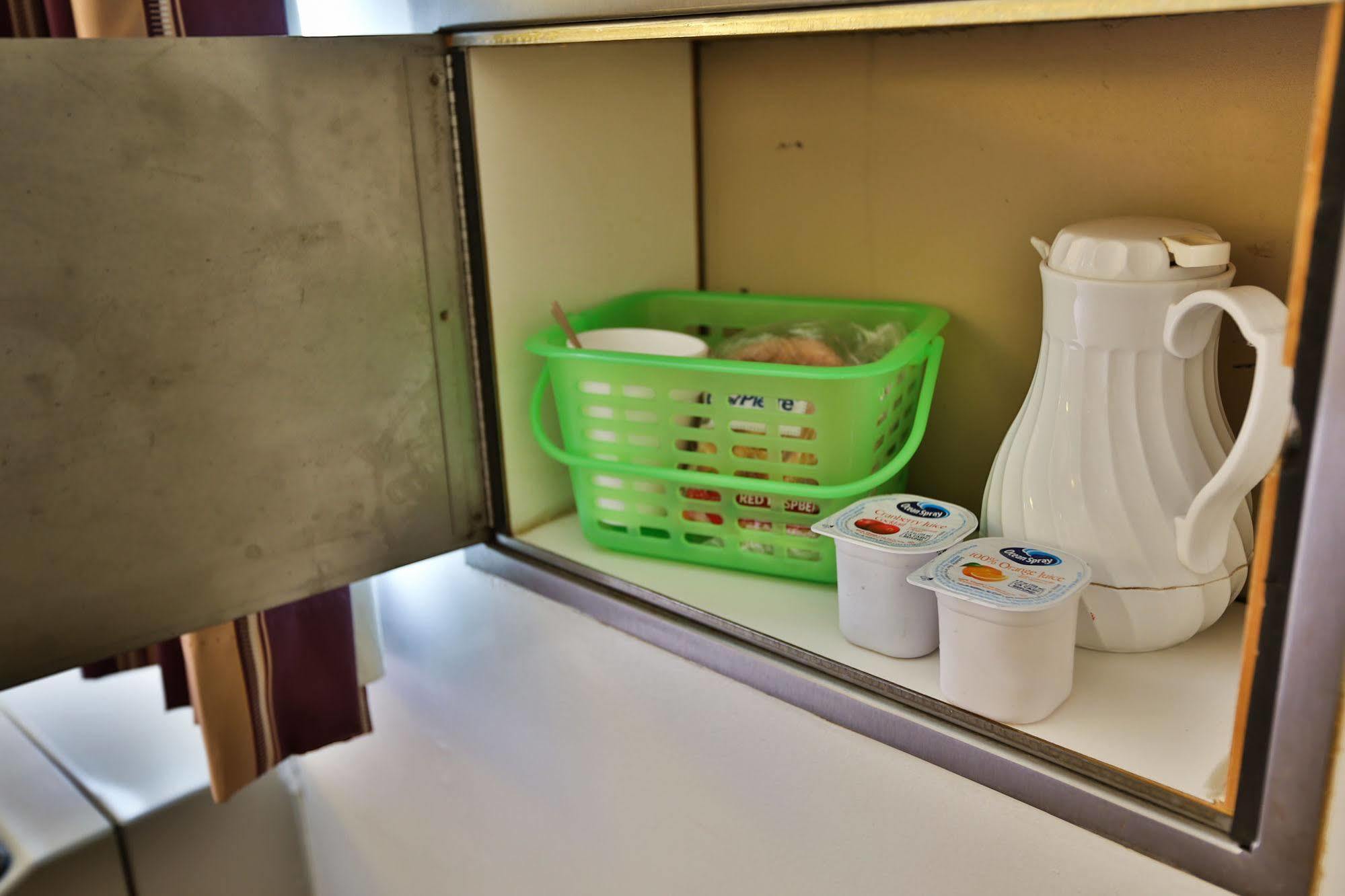 尼塔尼廉价汽车旅馆 州学院 外观 照片